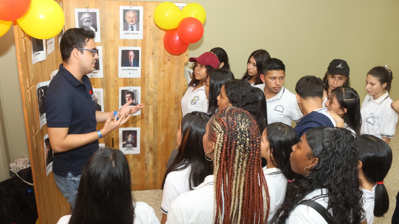 3 000 estudiantes de colegios asistieron a la Casa Abierta Vive ESPOL