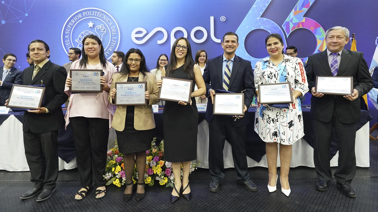 La ESPOL destacó 66 años de fundación, desde la motivación de su comunidad