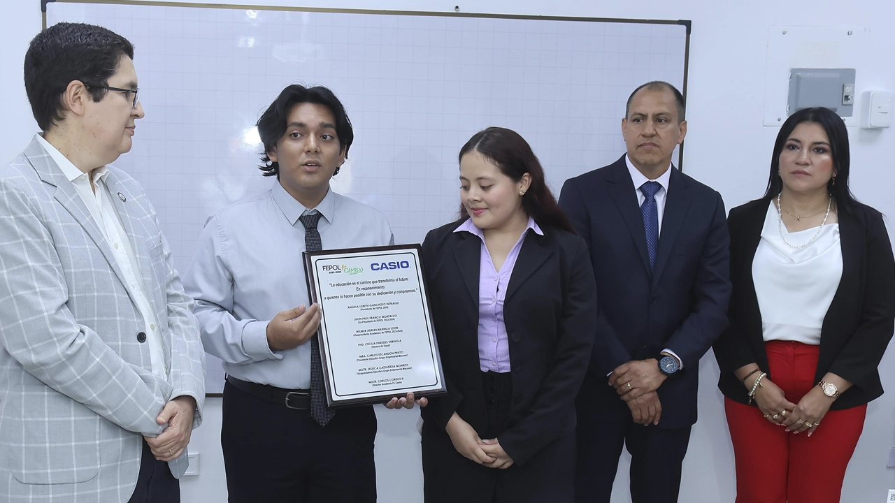 Se inaugura Laboratorio CASIO en el área de FEPOL