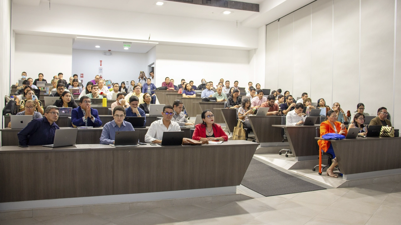 Taller Académico sobre Diseño Curricular y Aprobación de Nuevas Carreras