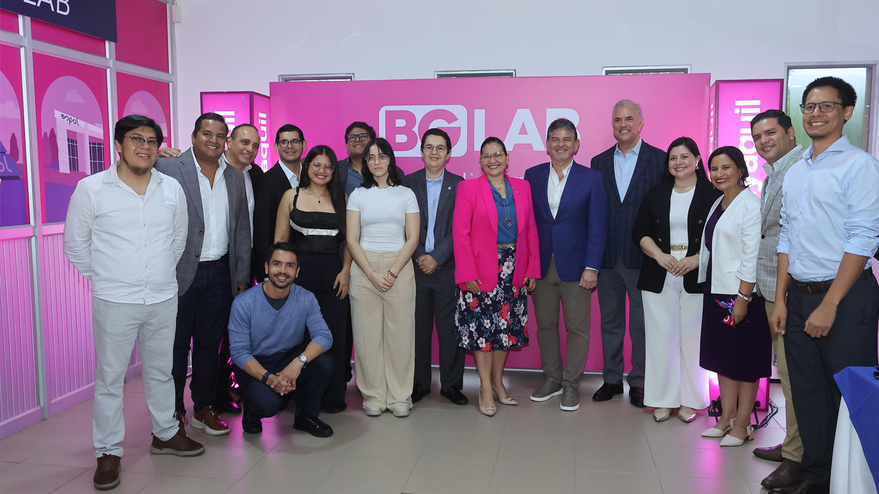 Inauguración de BG LAB, nuevo espacio para pasantías de estudiantes en la ESPOL